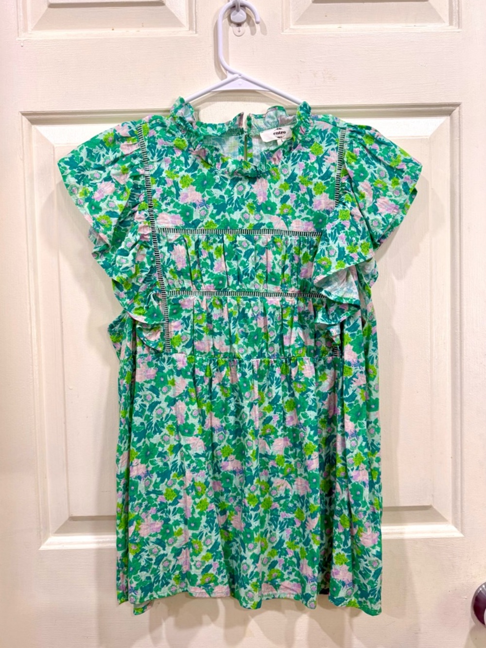 entro Flutter Sleeve Top